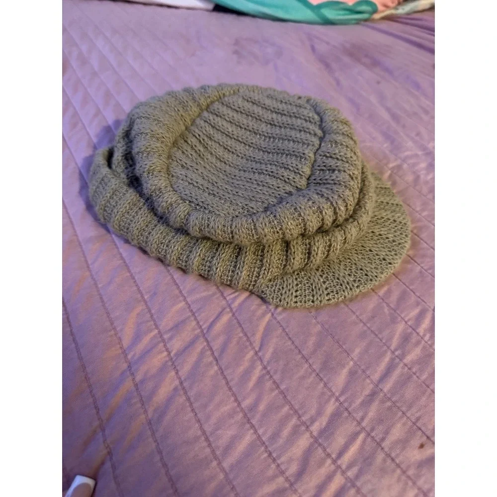 Vintage Y2K Brown Chunky Ribbed Knit Newsboy Cap Slouchy Beanie Hat with Bill
